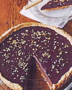 Шоколадный тарт с фундуком и медом