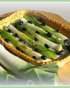 Тарт с цукини и молодым пореем