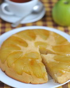 Яблочный тарт татен на сметанном тесте
