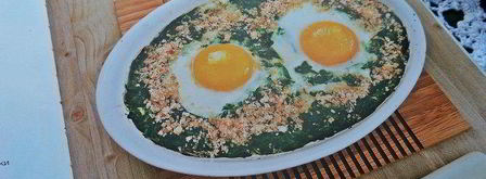 глазунья, запеченная в шпинате. Шаг 12