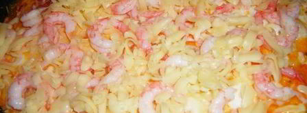 сырная яичница с креветками и помидорками. Шаг 5