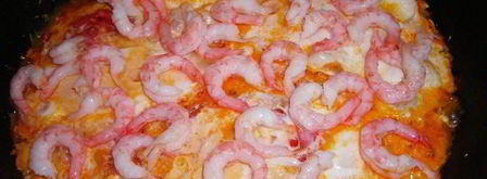 сырная яичница с креветками и помидорками. Шаг 6