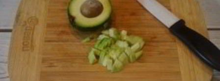 яичница с беконом и авокадо. Шаг 3