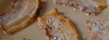 яичница с беконом. Шаг 2