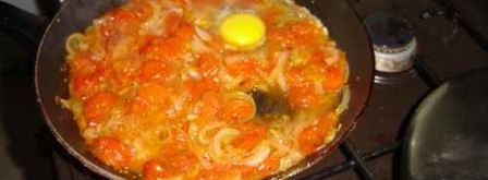 яичница с помидорами. Шаг 28