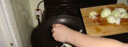 яичница с помидорами. Шаг 12