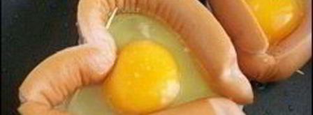 яичница с сосисками для романтического завтрака. Шаг 2