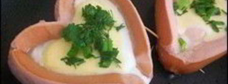 яичница с сосисками для романтического завтрака. Шаг 4