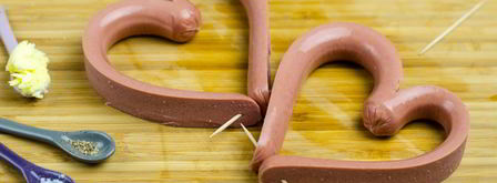 яичница сердце. Шаг 2