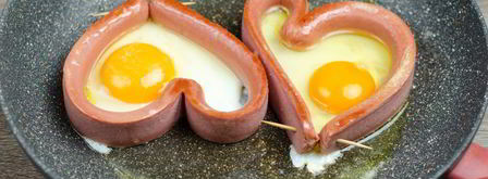 яичница сердце. Шаг 6