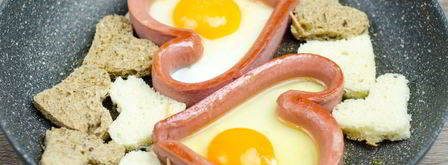 яичница сердце. Шаг 7