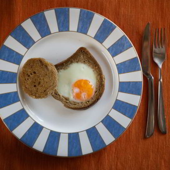 Рецепт яичницы в иллюминаторе
