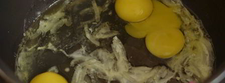 яичница в мультиварке. Шаг 2