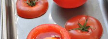 яичница в помидорах. Шаг 4