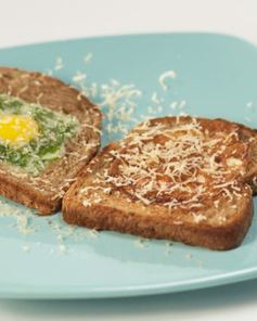 Яичница в тостовом хлебе