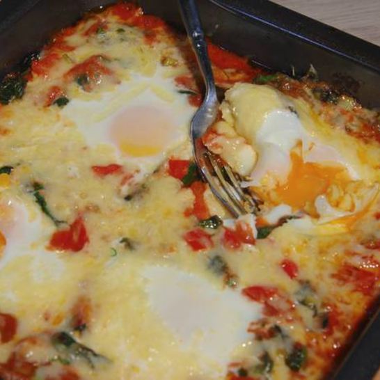 Рецепт яиц, запеченных на испанский лад