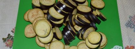 закуска баклажаны острые с чесноком. Шаг 2