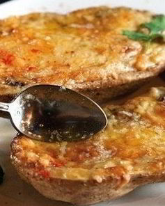 Грибной жульен в картофеле под сыром