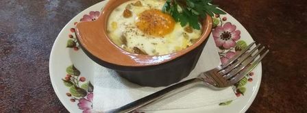 жульен из грибов под яйцом. Шаг 7