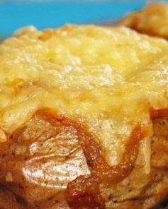 Жульен из шампиньонов в картофеле