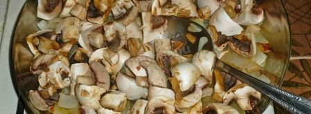 жульен с грибами и сметаной. Шаг 5