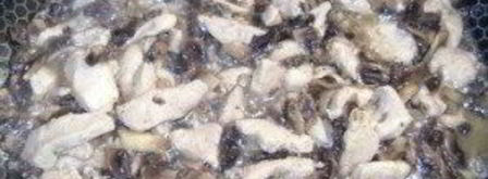 жульен с грибами на сковороде. Шаг 6