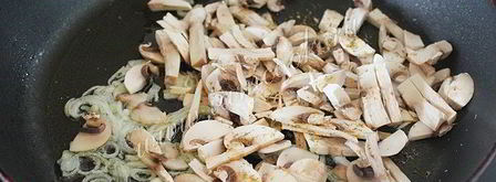 жульен с грибами в тарталетках. Шаг 4