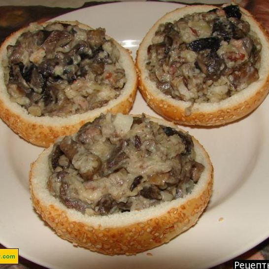 Рецепт жульена в булочках с курицей и грибами