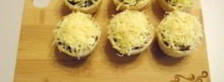 жульен в тарталетках с грибами. Шаг 6