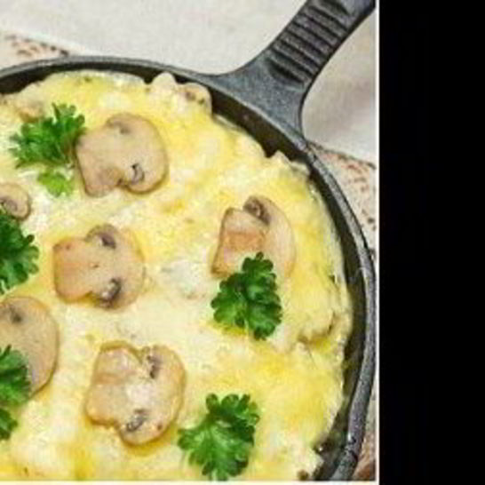 Рецепт жюльена с курицей и грибами на сковороде